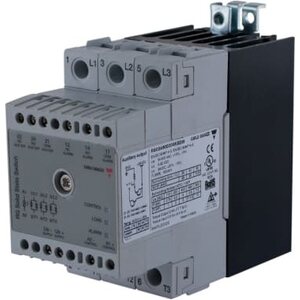 Carlo Gavazzi 3-Vaiheinen puolijohderele integroidulla jäähdytyselementillä. 3P-SSC-DC IN-ZC 600V 3X20A 1200VP-E-CLP IN MNTR